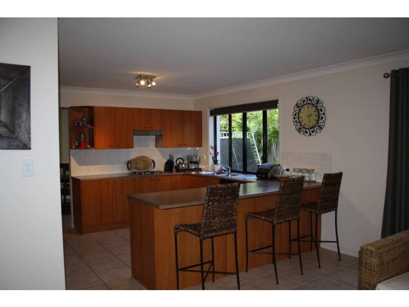 19 Greenside Court, Peregian Springs QLD 4573