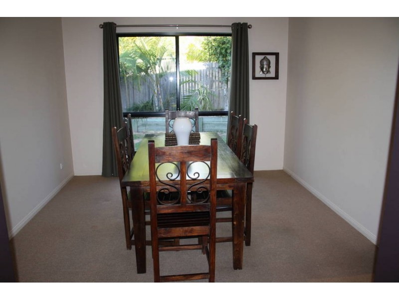19 Greenside Court, Peregian Springs QLD 4573
