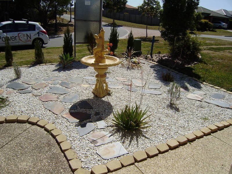 8 Tiber Cresent, Springfield QLD 4300