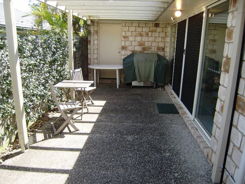8 Tiber Cresent, Springfield QLD 4300