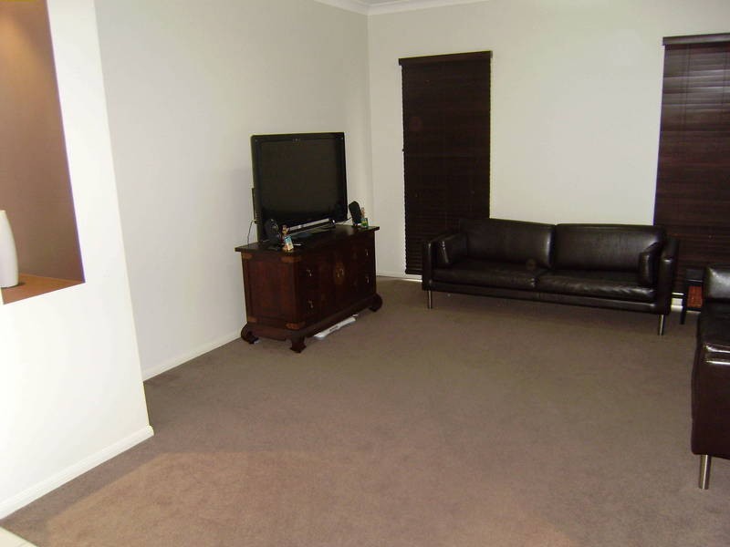 Springfield Lakes QLD 4300