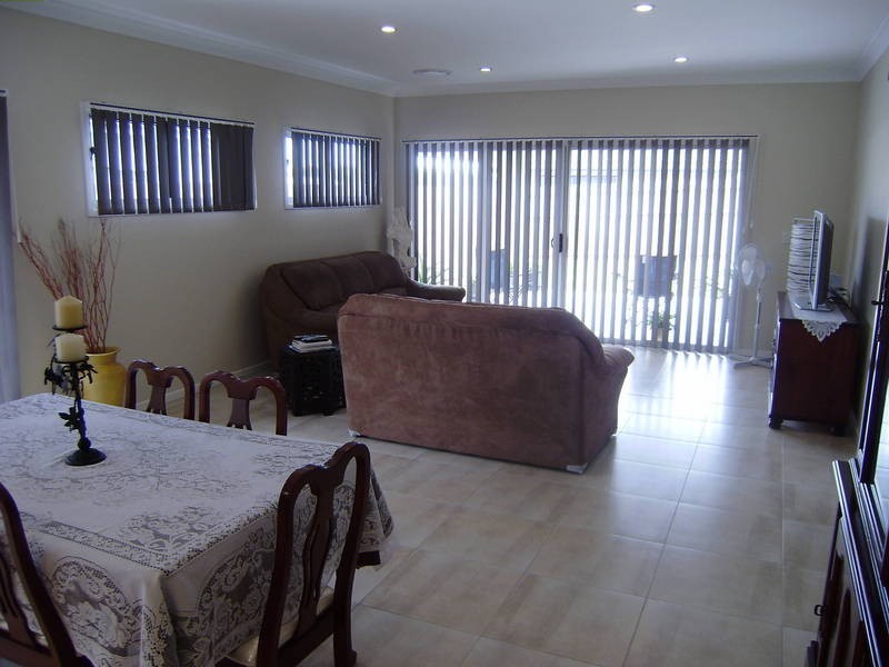 49 Summit Drive, Springfield Lakes QLD 4300