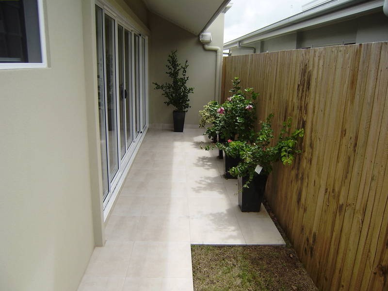 49 Summit Drive, Springfield Lakes QLD 4300