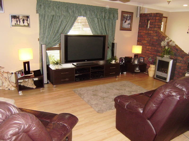 20 Brenda Court, Collingwood Park QLD 4301