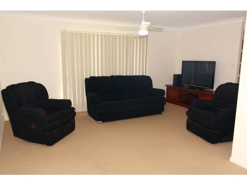 4 Starlight Court, Springfield QLD 4300