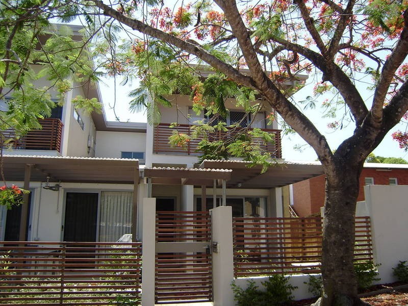 1/1 Robbins Street, Corinda QLD 4075