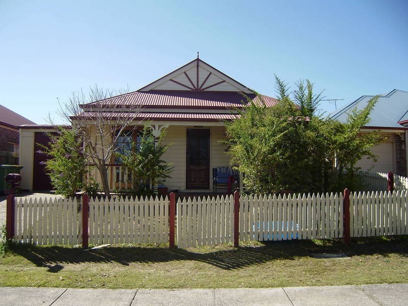 52 Vistula Circuit, Springfield QLD 4300