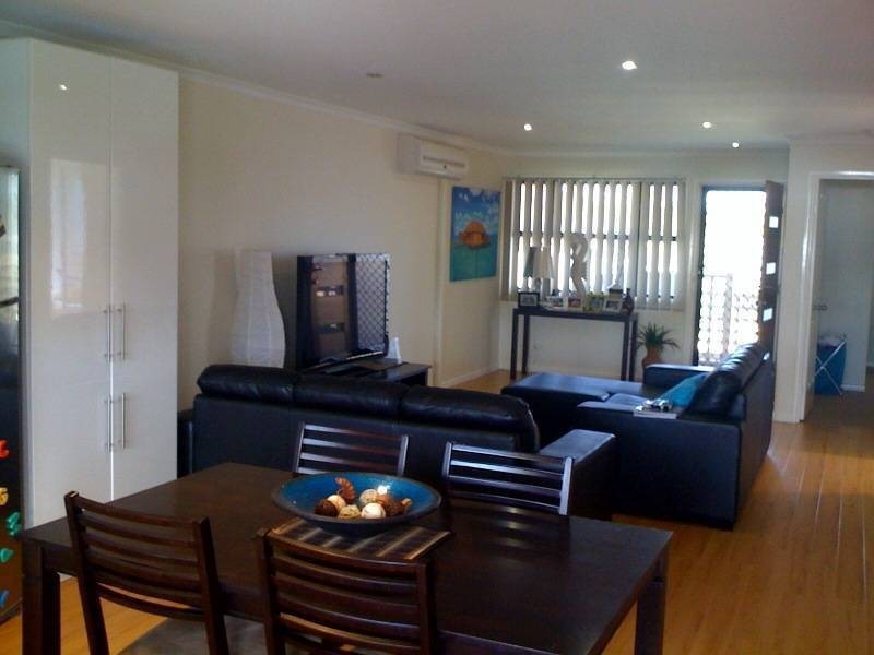 11 Emerald Tce, Springfield Lakes QLD 4300