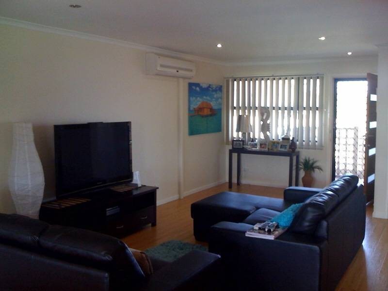 11 Emerald Tce, Springfield Lakes QLD 4300