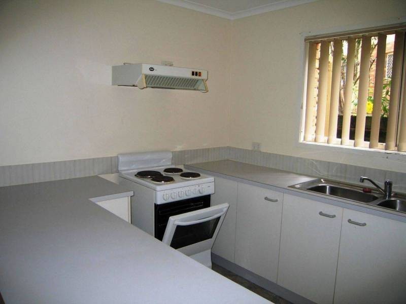 54 Briggs Road, Springwood QLD 4127