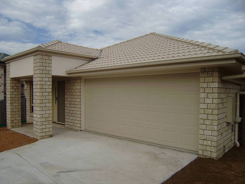 16 Labelle Street, Springfield Lakes QLD 4300