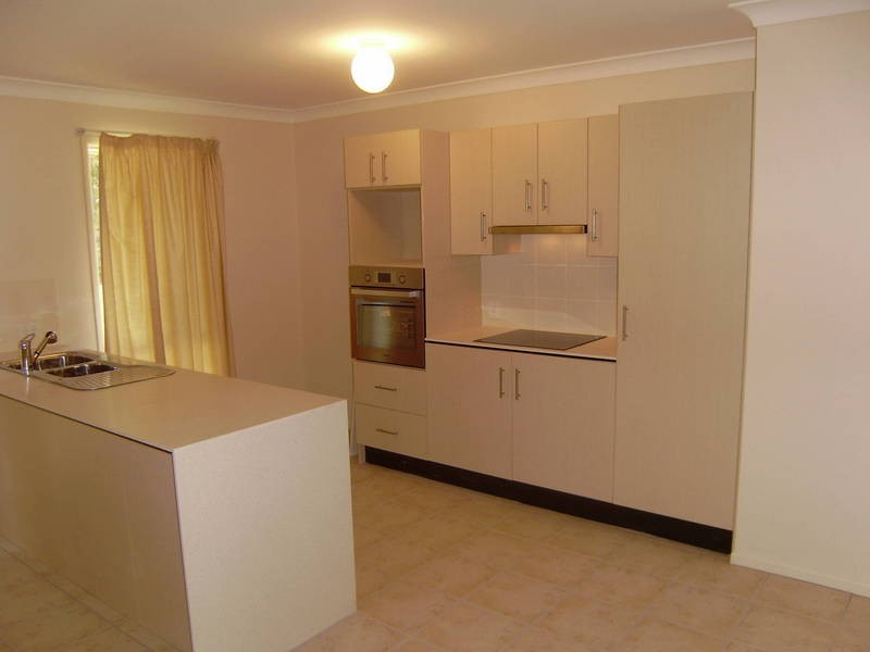 16 Labelle Street, Springfield Lakes QLD 4300