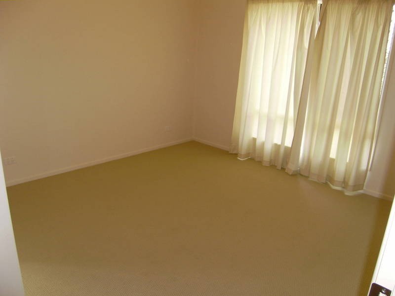 16 Labelle Street, Springfield Lakes QLD 4300