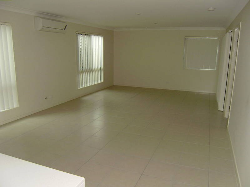 50 Carnarvan Avenue, Springfield Lakes QLD 4300