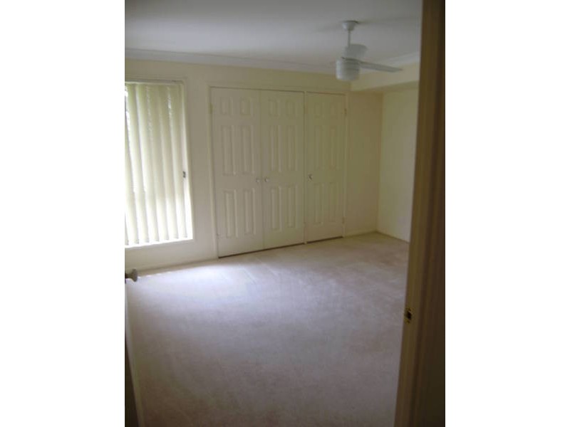 24 Kathleen Place, Yamanto QLD 4305