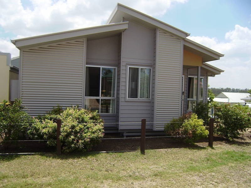 50 Dry Dock Circuit, Springfield Lakes QLD 4300