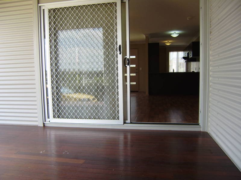50 Dry Dock Circuit, Springfield Lakes QLD 4300