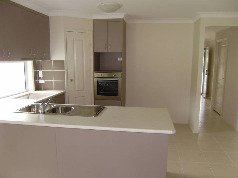 59 Cardena Drive, Augustine Heights QLD 4300