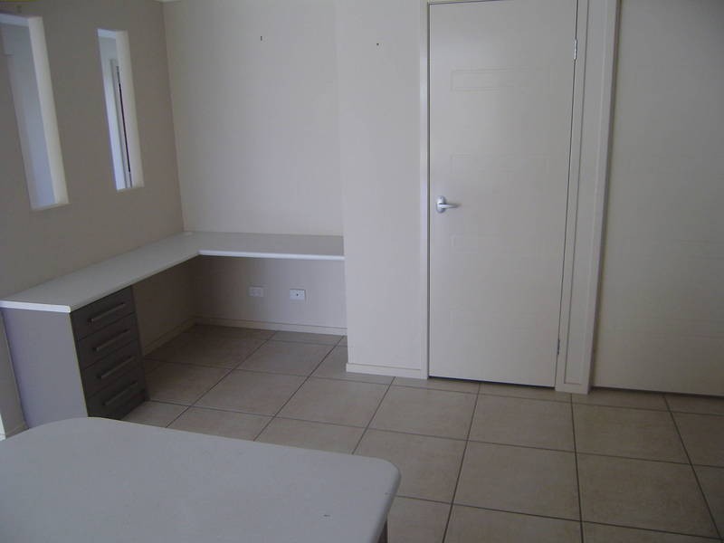 14 Amadeus Court, Springfield Lakes QLD 4300