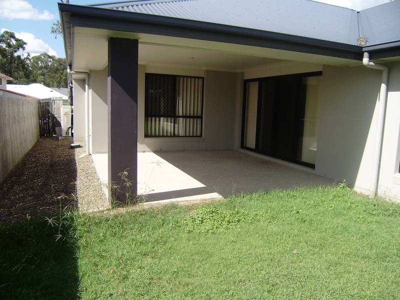 14 Amadeus Court, Springfield Lakes QLD 4300