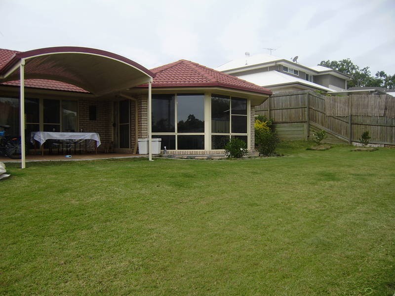 3 Myrtle Cresent, Brookwater QLD 4300