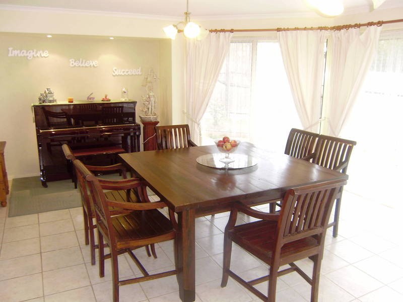 3 Myrtle Cresent, Brookwater QLD 4300