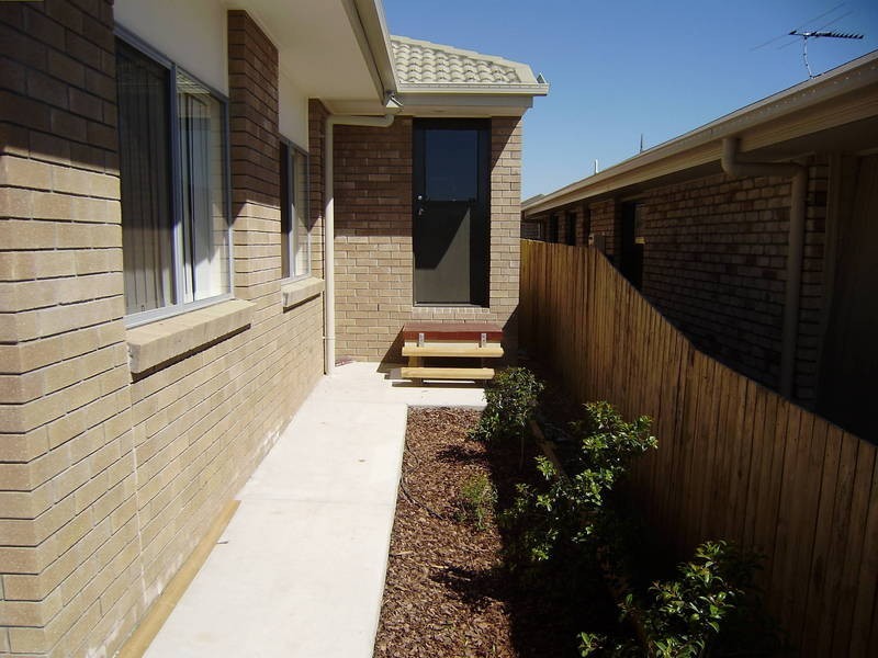 24 Carnarvon Avenue, Springfield Lakes QLD 4300