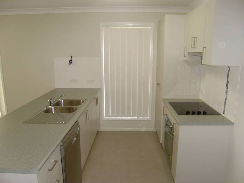 71 Emerald Crescent, Springfield Lakes QLD 4300