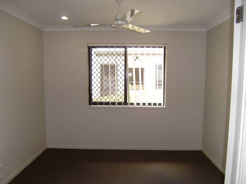 61 Escarpment Drive, Springfield Lakes QLD 4300