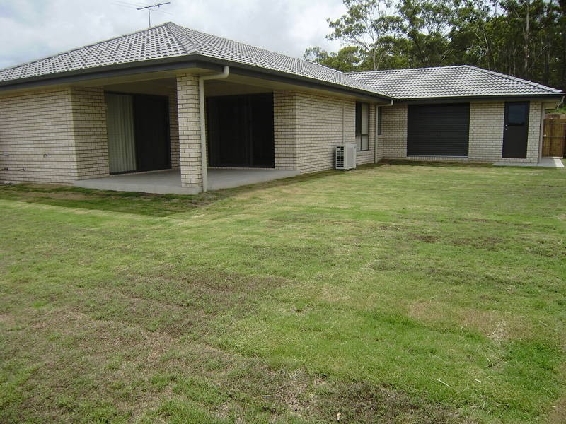 28 Brigid Blvd, Augustine Heights QLD 4300