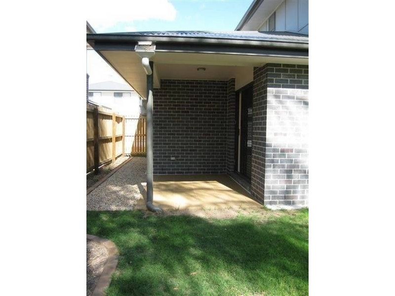 2/39 Ariel Avenue, Kingston QLD 4114