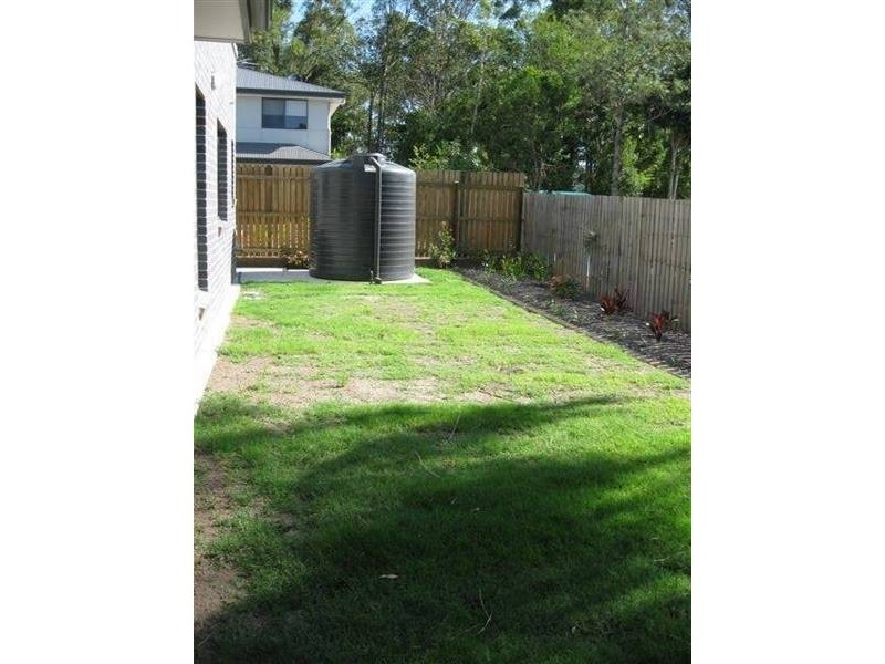 2/39 Ariel Avenue, Kingston QLD 4114