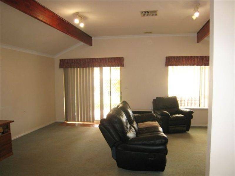 16B Lyall Street, Kalgoorlie WA 6430