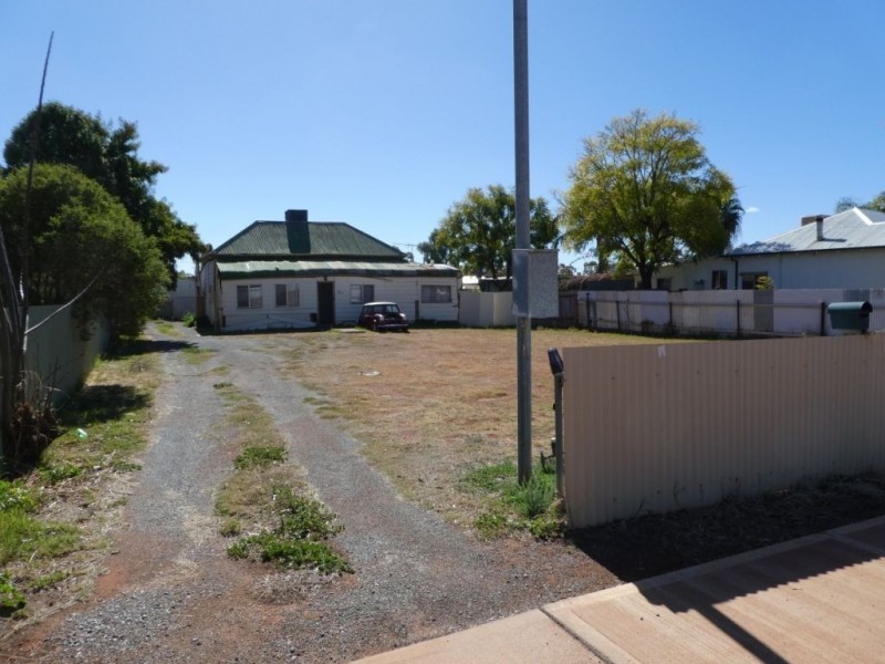 265 Burt Street, Victory Heights WA 6432