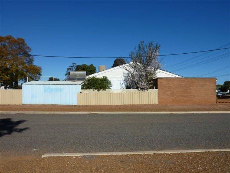 79 Federal Road, Kalgoorlie WA 6430