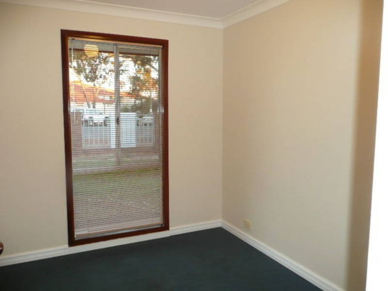 32 Roberts Street, Kalgoorlie WA 6430