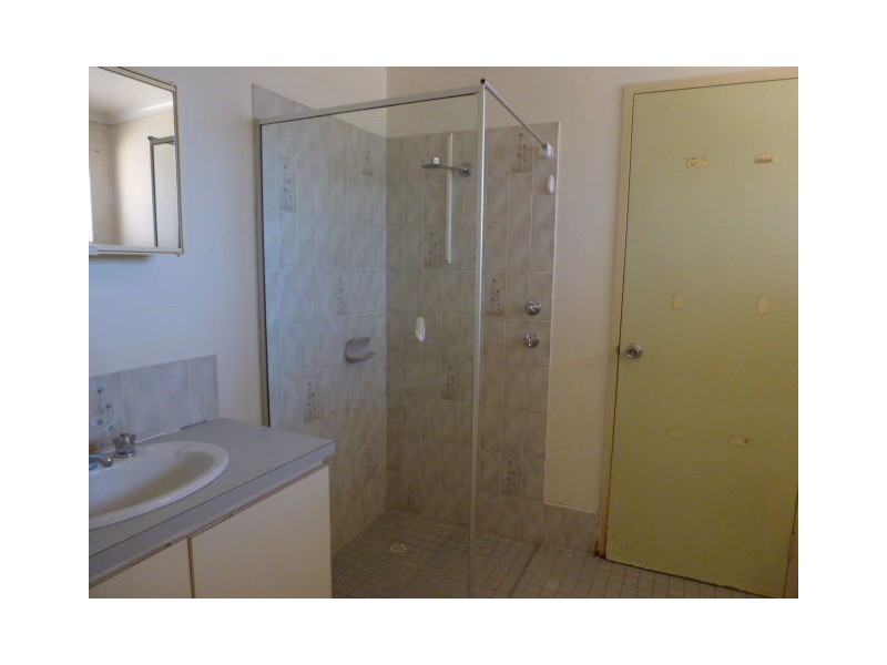 8 Shotover Place, South Kalgoorlie WA 6430