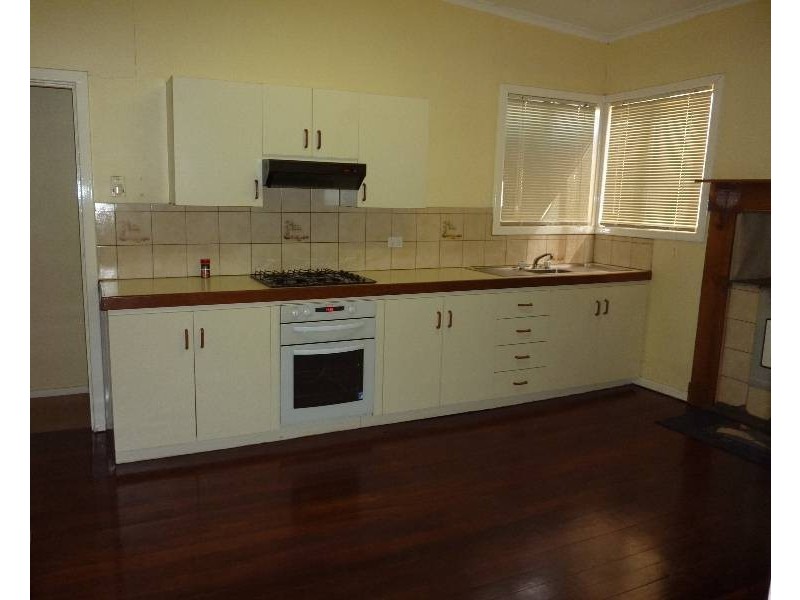 100 Collins Street, Lamington WA 6430