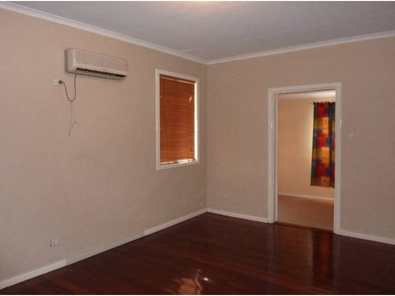 100 Collins Street, Lamington WA 6430