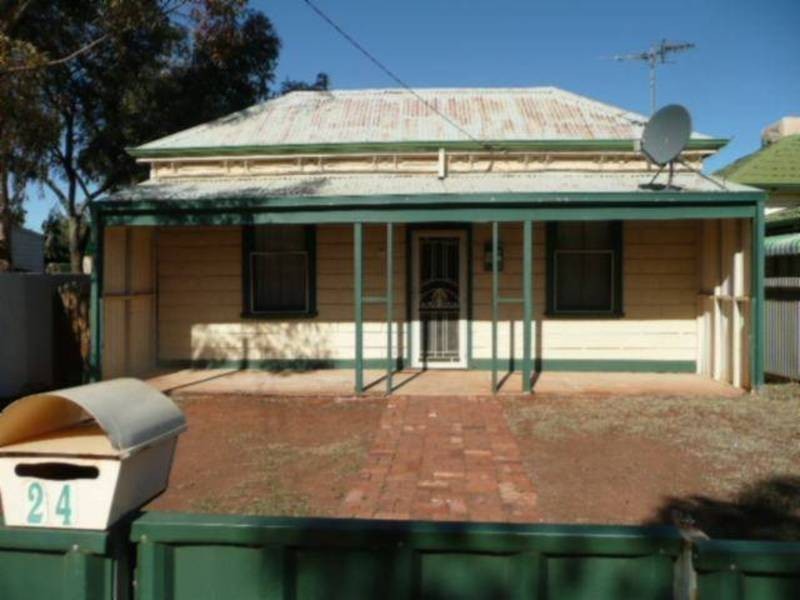 24 King Street, Boulder WA 6432
