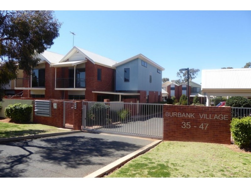 18/35 Premier Street, Hannans WA 6430