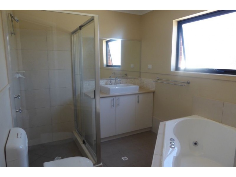 18/35 Premier Street, Hannans WA 6430