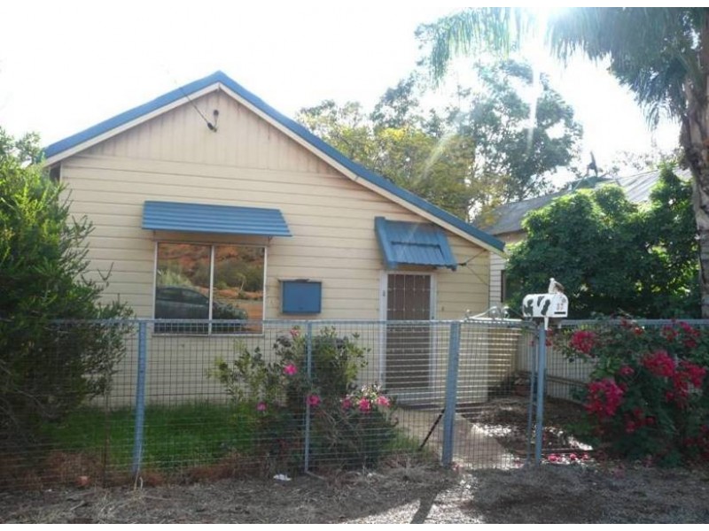 37 Broadarrow Road, Kalgoorlie WA 6430