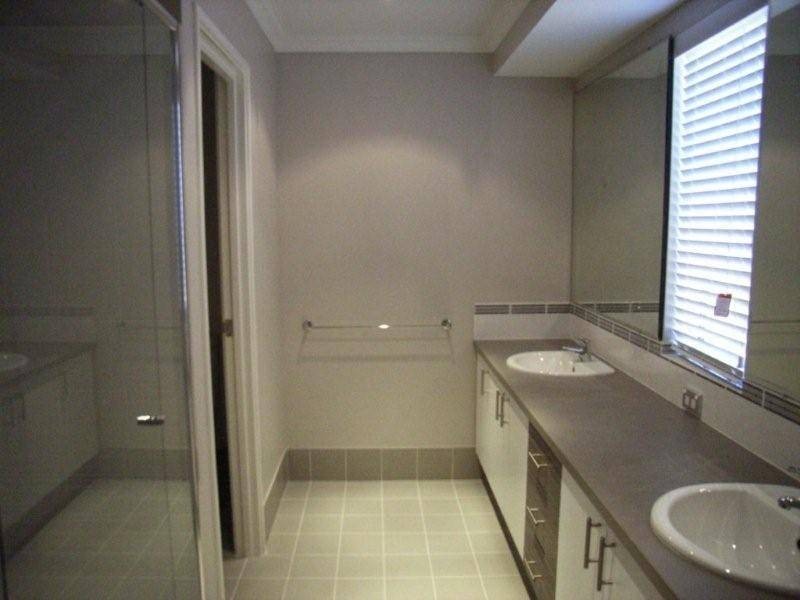 14 Spiral Flag Road, Yanchep WA 6035