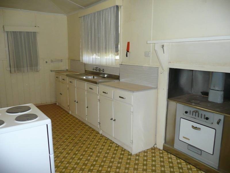 2 Russell Street, Kalgoorlie WA 6430