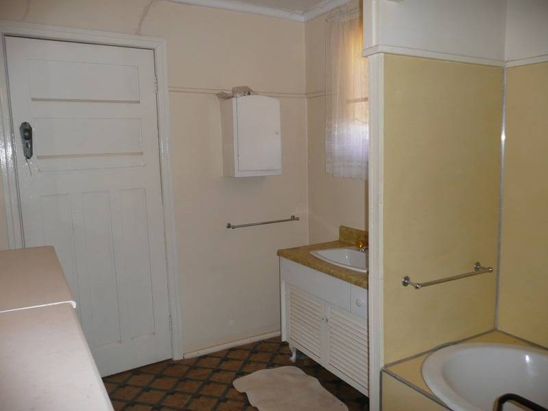 2 Russell Street, Kalgoorlie WA 6430