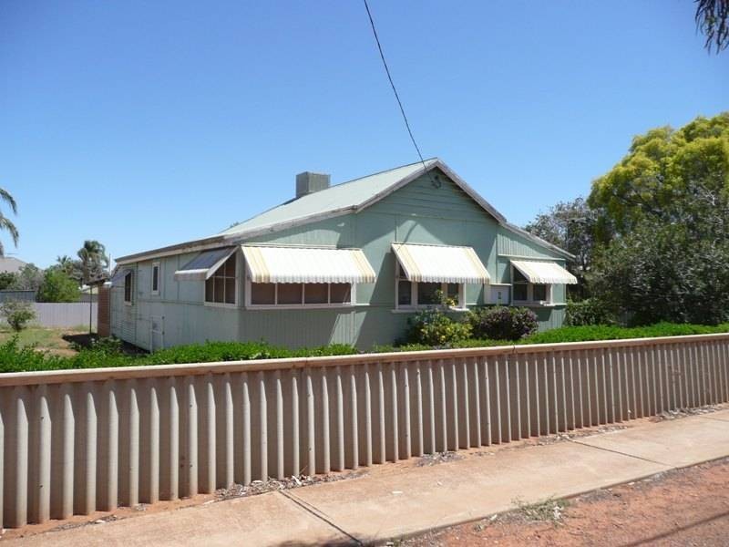 2 Russell Street, Kalgoorlie WA 6430