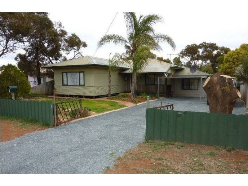 7 McLaren Street, Kalgoorlie WA 6430