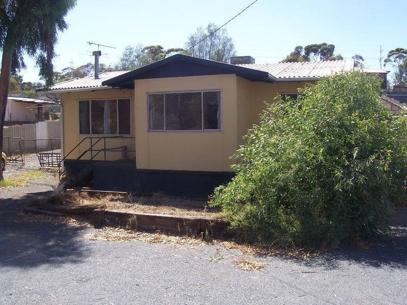 32 Serpentine Road, Kambalda East WA 6442