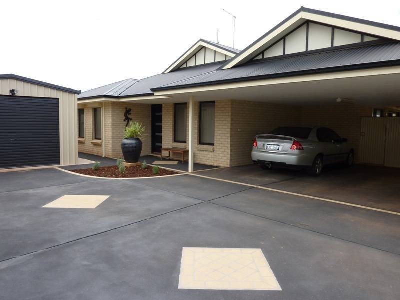 2/28E Hare Street, Kalgoorlie WA 6430